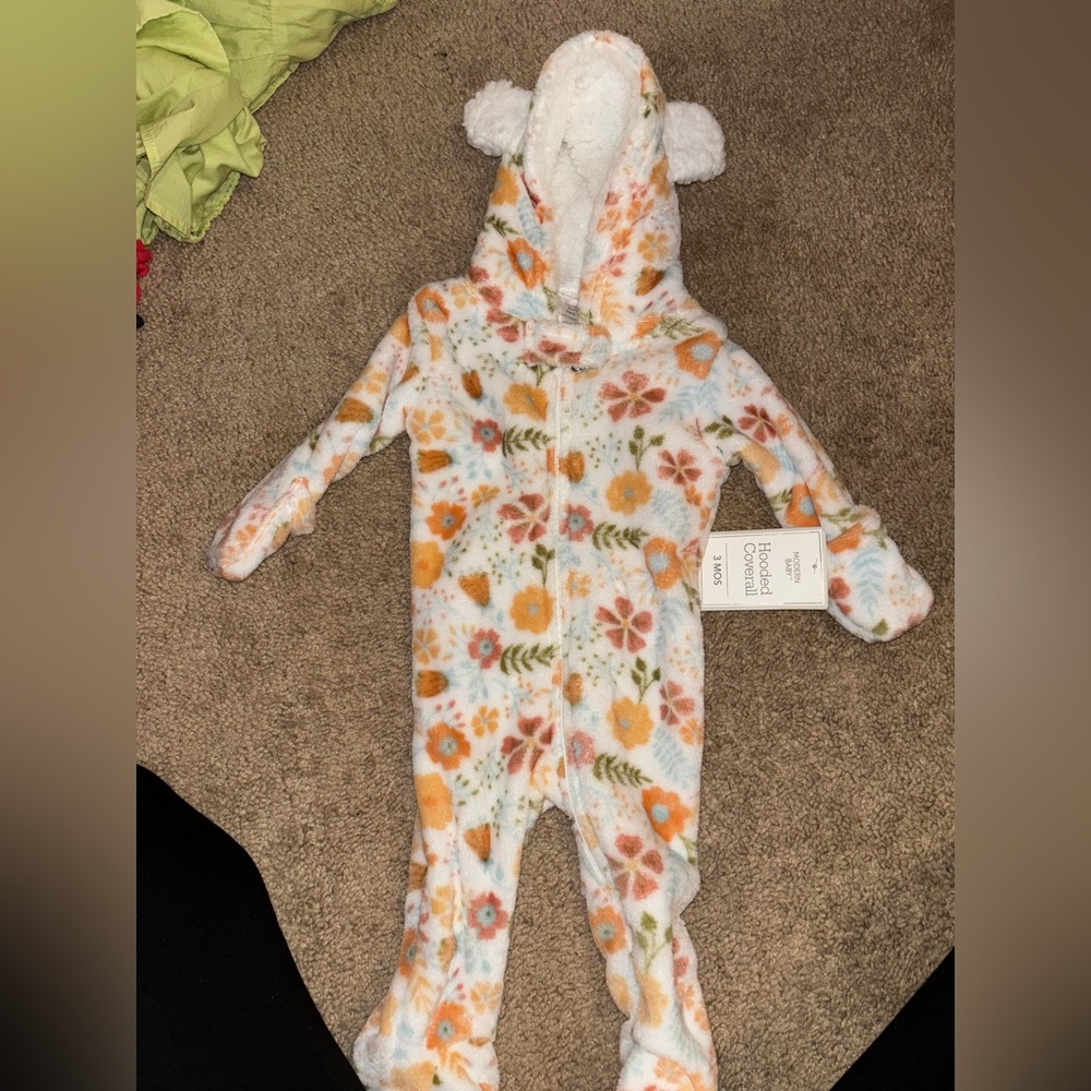 White with flowers, fleece/fuzzy hooded coverall bodysuit size 3m by modern baby